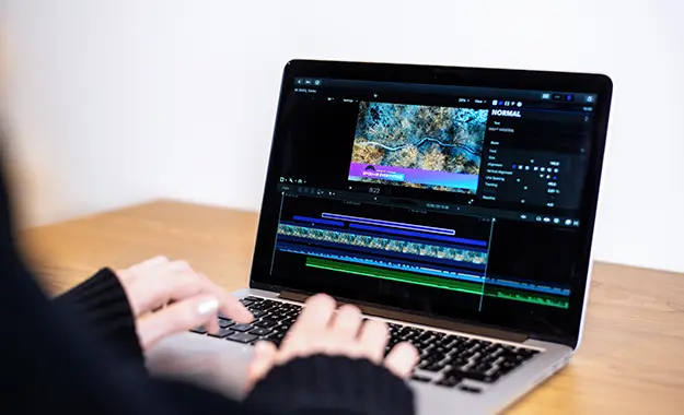 Tailored YouTube localization strategy based on content analysis and market research